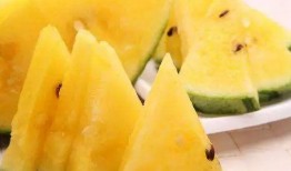 黑底吃瓜视频,网络热点的幕后故事